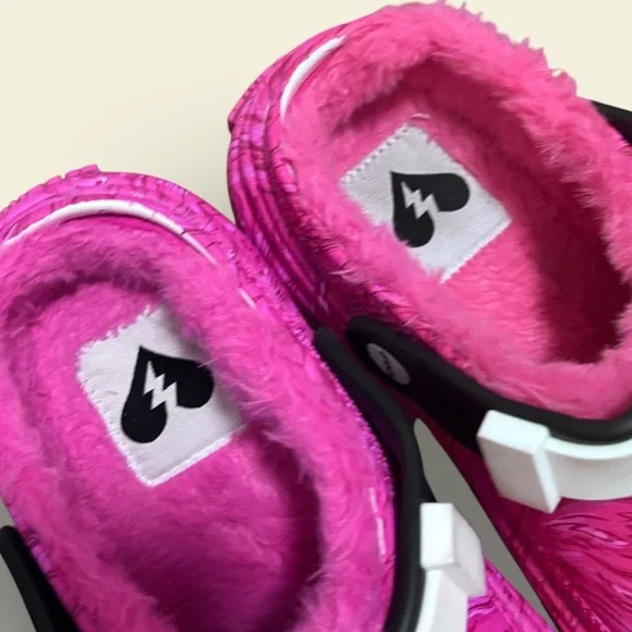 Fortnite X Crocs Stomp Lined Clog Cuddle Team Leader - Picture 3 of 7